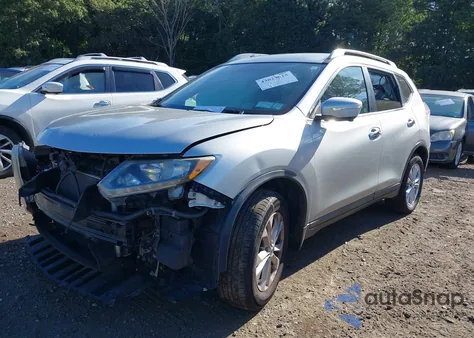 2015 Nissan Rogue Sv z USA, uszkodzony, nr VIN 5N1AT2MV3FC855081